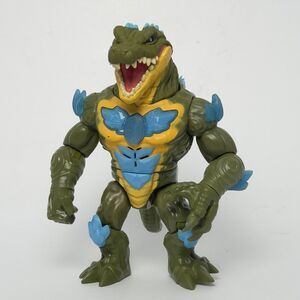 Beast Lab Glow In Dark Reptile Beast Crocodile Monster Figure Moose Toys